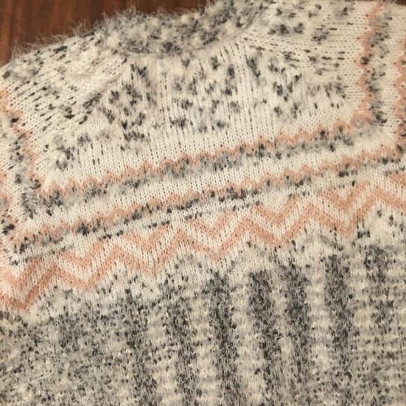 Retrology Long Sleeve Feather Knit Pink Gray Cream Long Cardigan Sweater Size M. - Picture 7 of 8